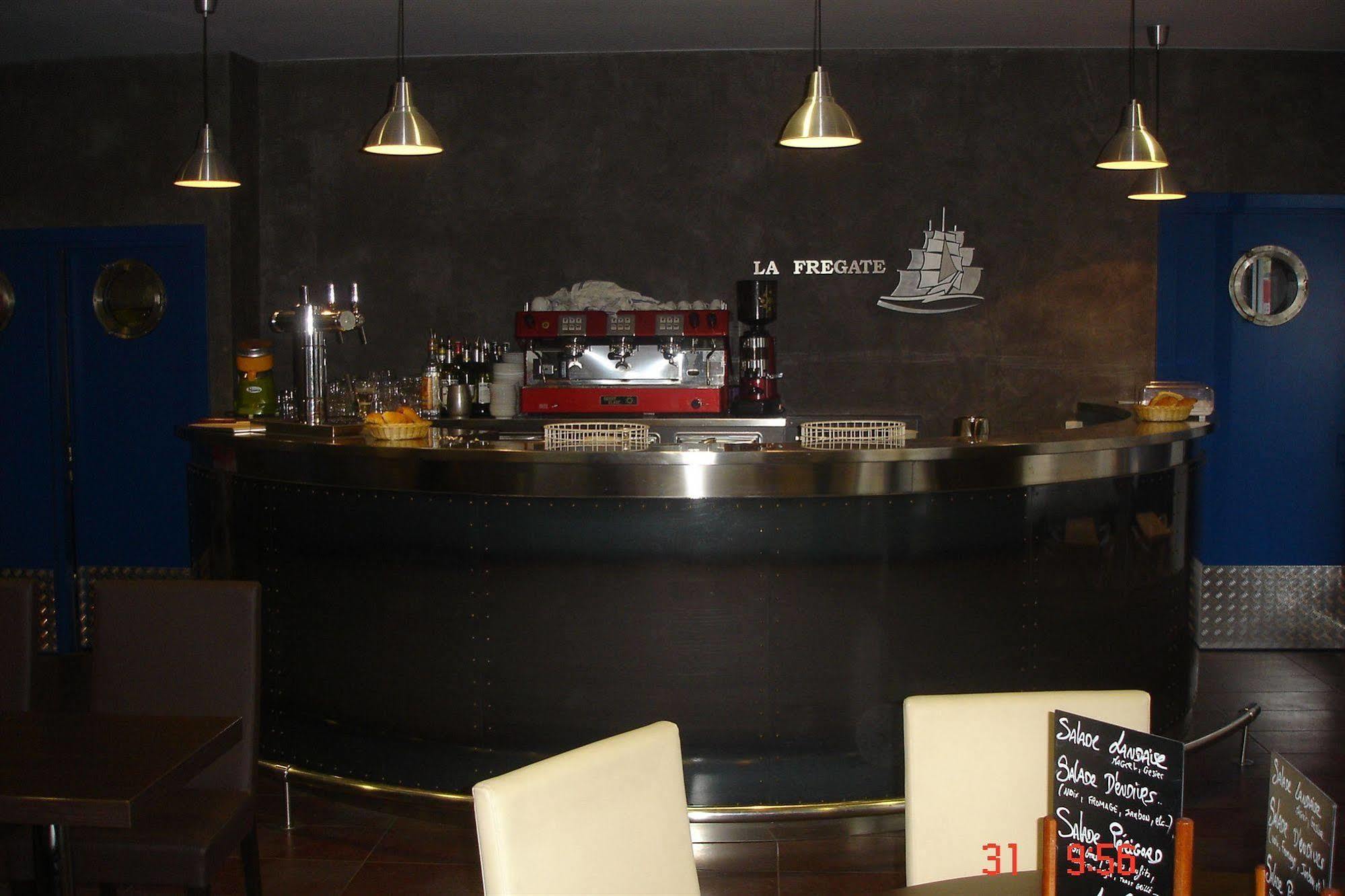 拉弗雷格特餐厅酒店 滨海拉塞讷 外观 照片